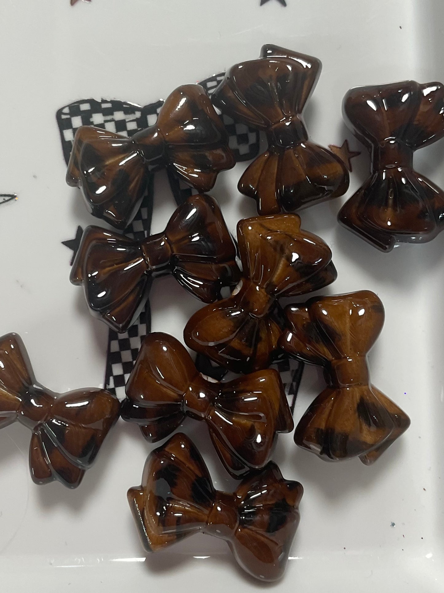 Dark Leopard Bow Bead