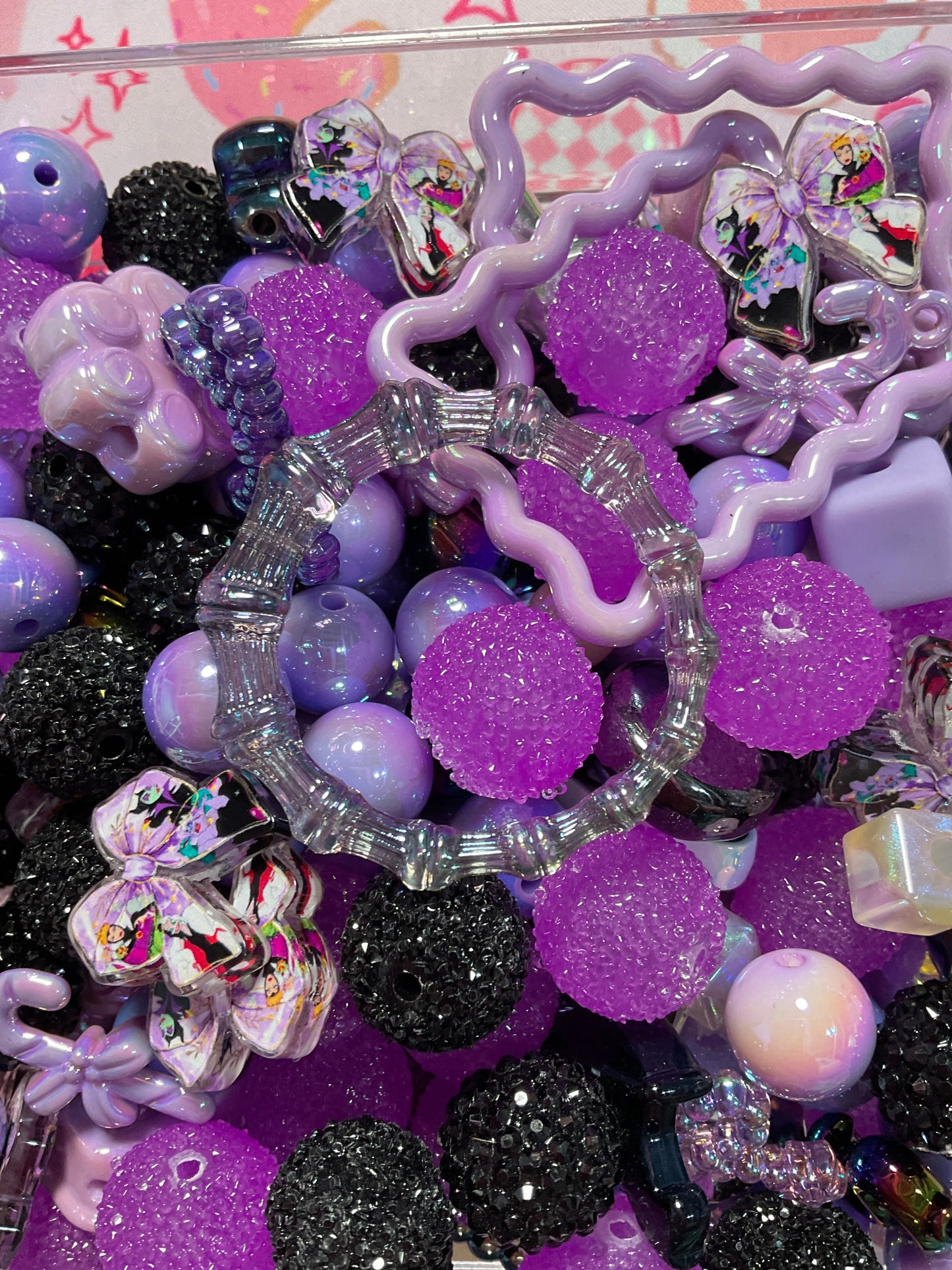 Villain Summerween Bead Scoop