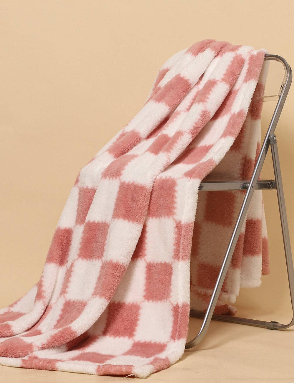 Soft Checkered Fleece Blanket (Pre-Order Special)