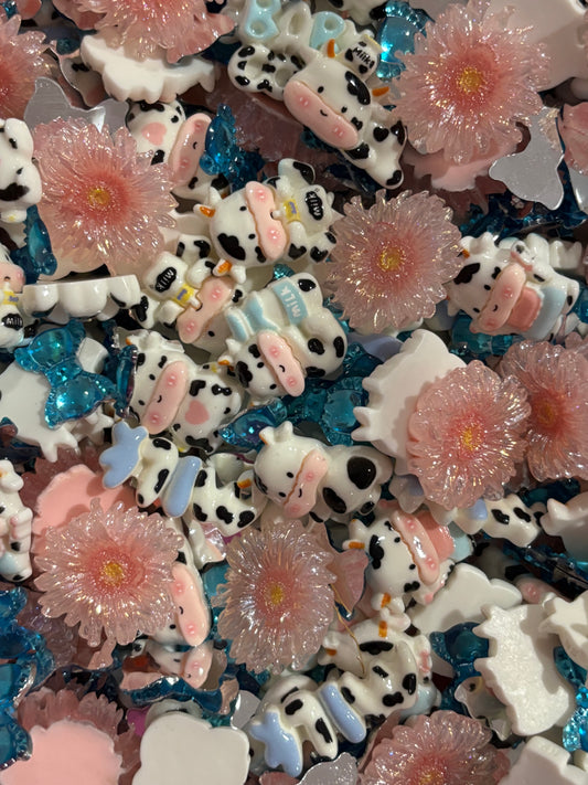 A-moo-zing Petals Scoop