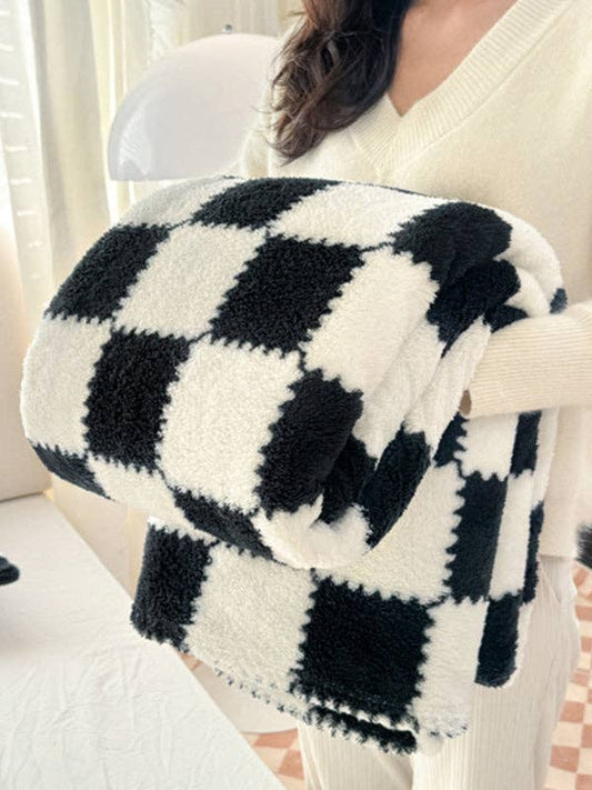 Soft Checkered Fleece Blanket (Pre-Order Special)