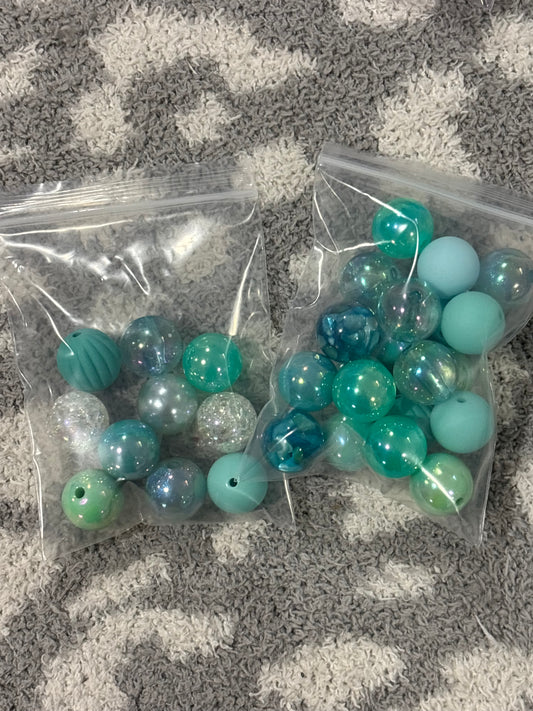 Topping Teal 15mm Bead Bag