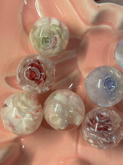 Glittery Rose Bead