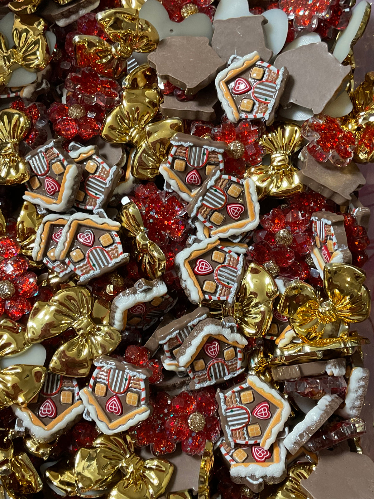 Gingerbread & Gold Scoop