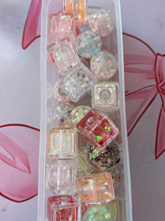 Round and Square Assorted Water Beads