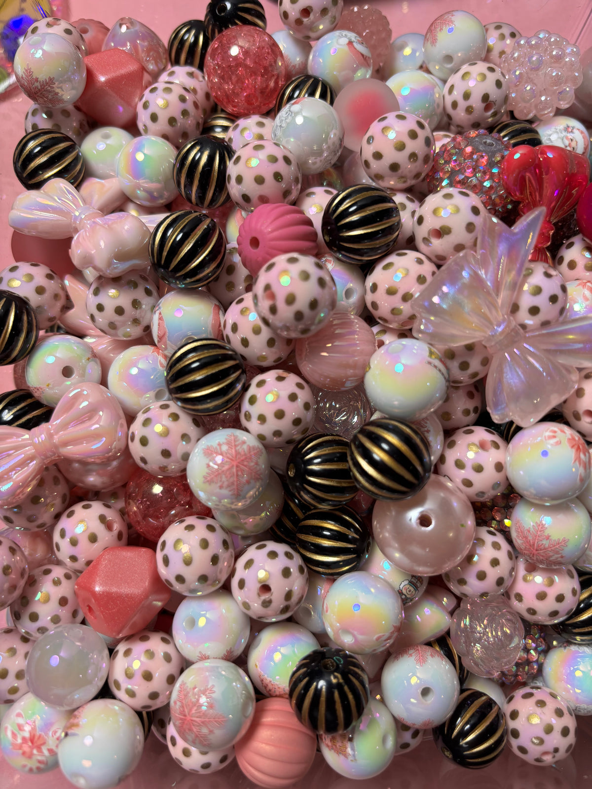 Pink Christmas Bead Scoop