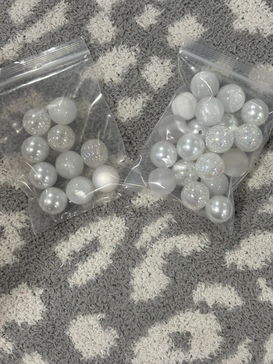 Topping White 15mm Bead Bag
