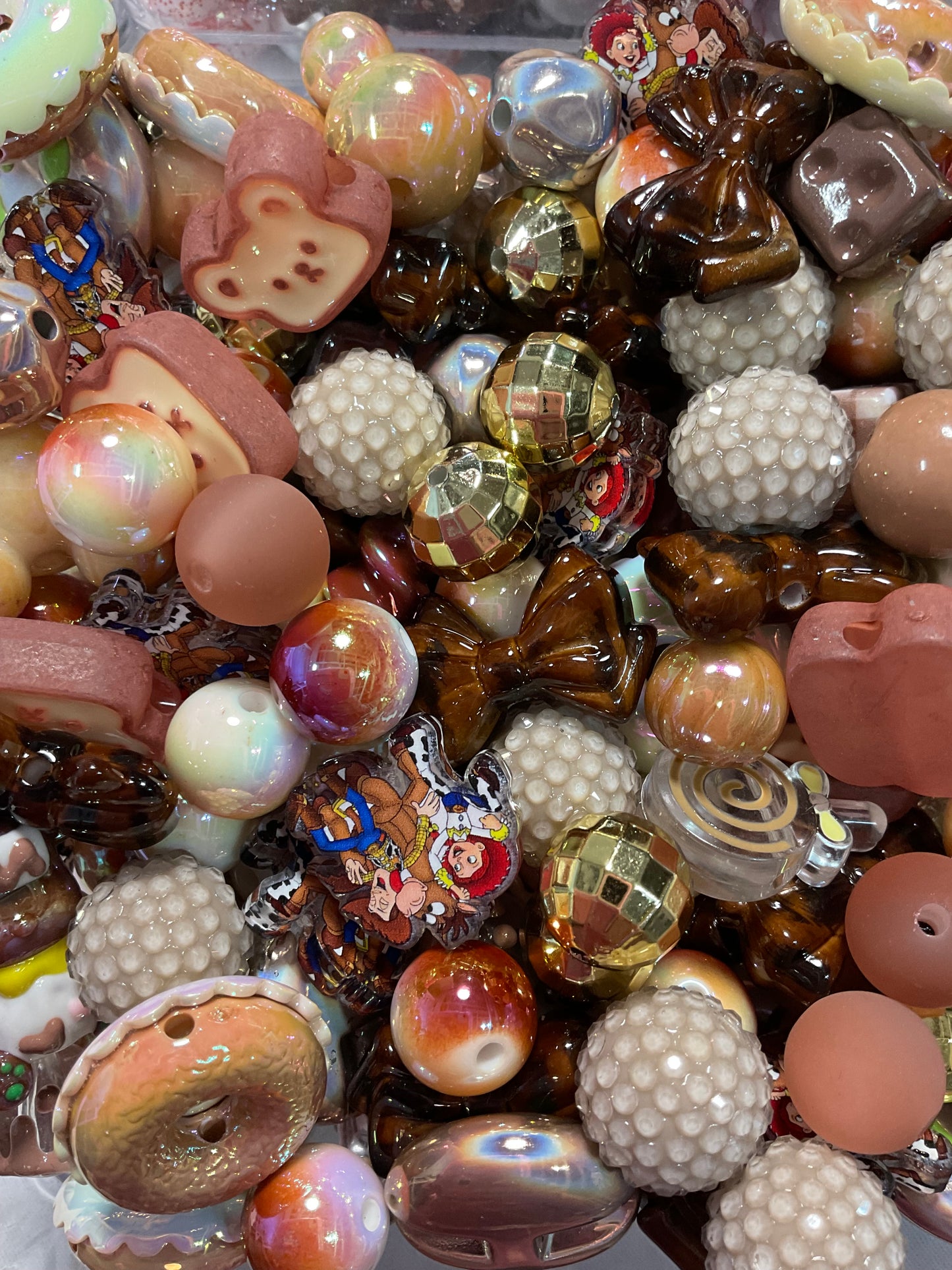 Chocolatey Surprise Bead Scoop