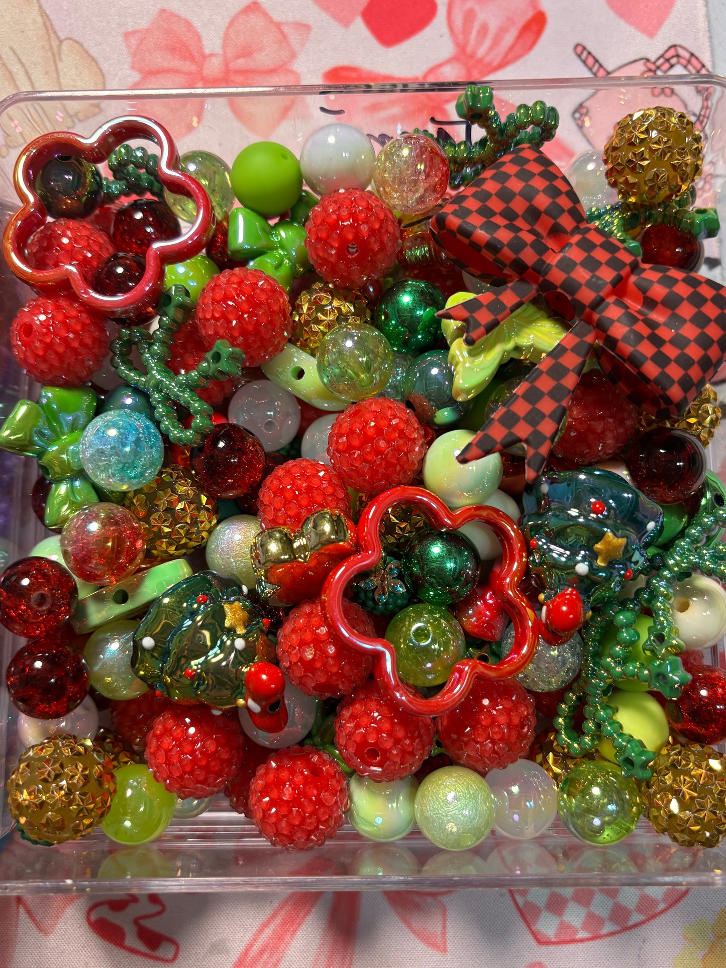 Cheery and Bright Bead Scoop