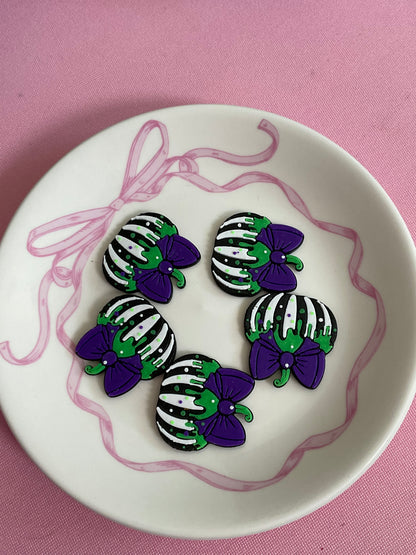 Exclusive 3D Charms - 5 pack