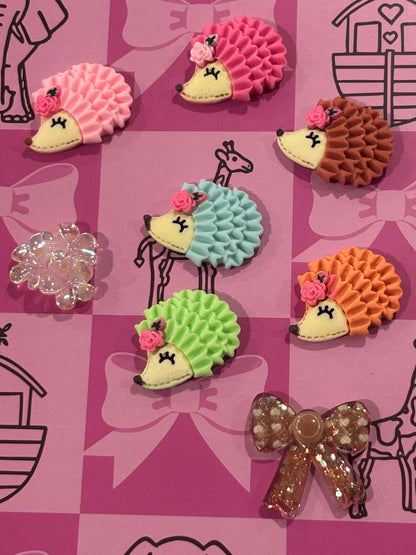 Cute and Hedgy Scoop