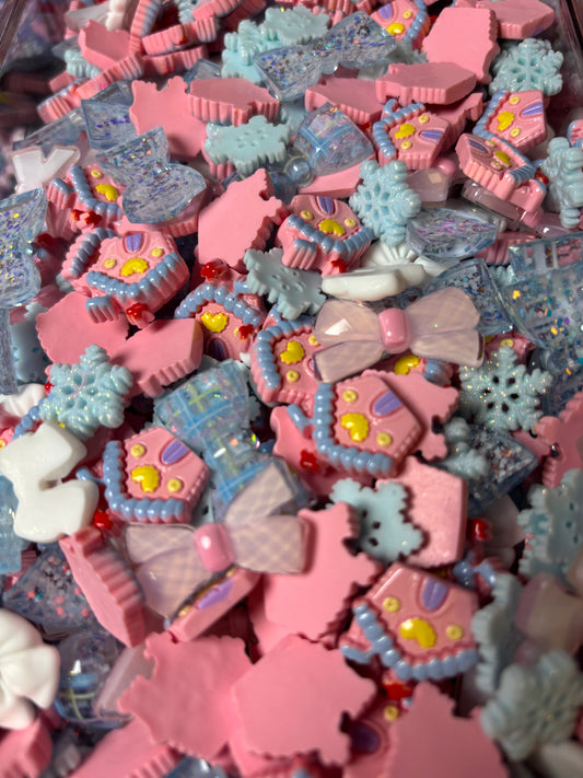 Pink and Blue Christmas Scoop