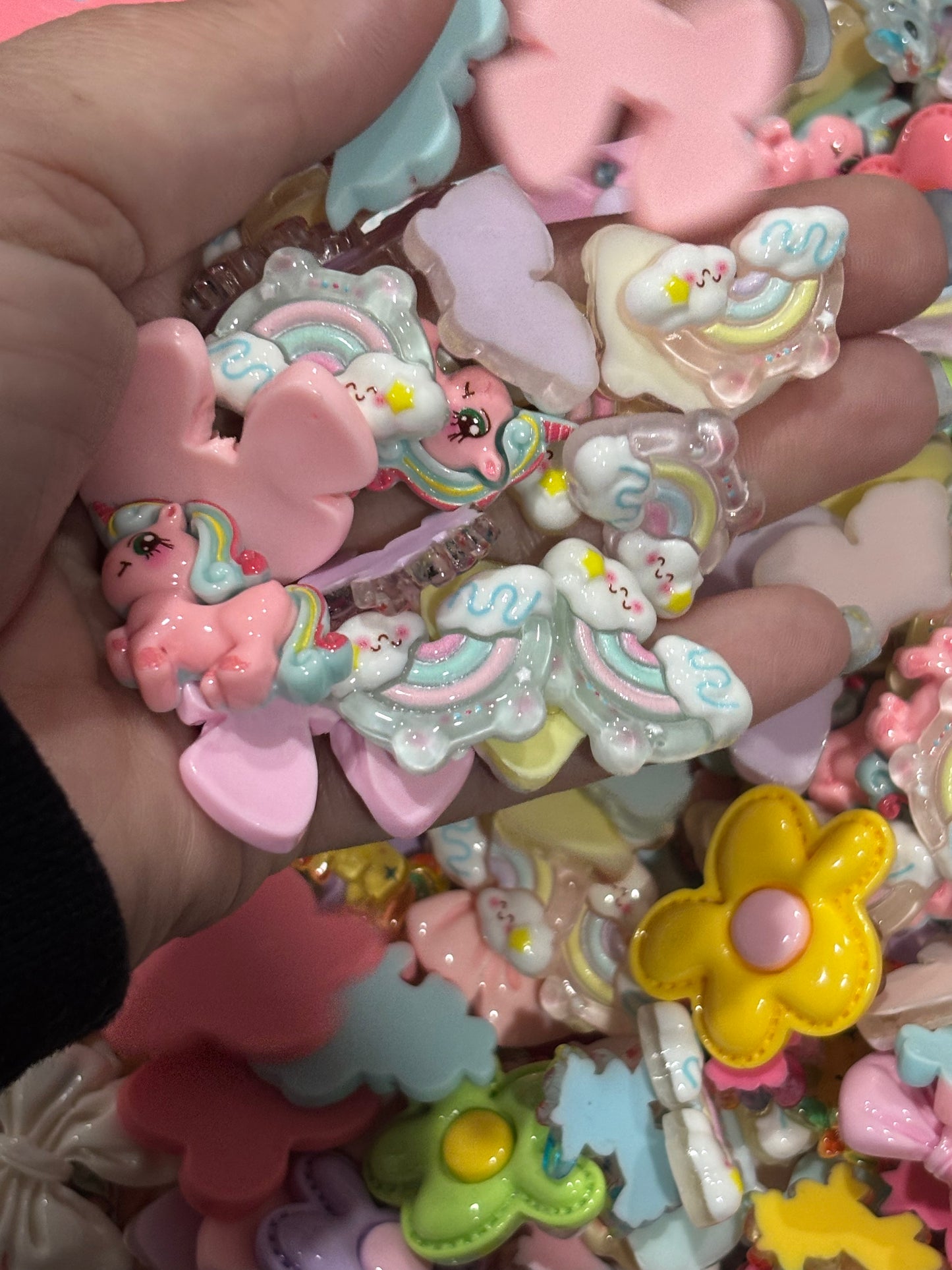 Rainbows, Florals, and Bows Oh My Scoop