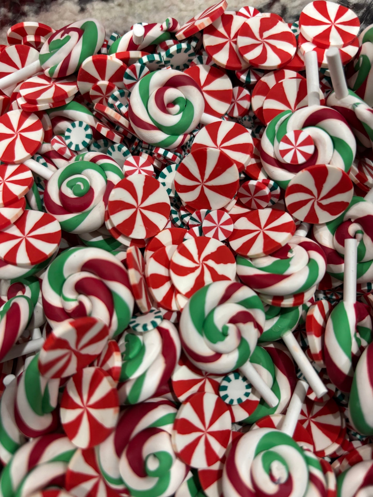 Peppermint and Lollipop Christmas Scoop