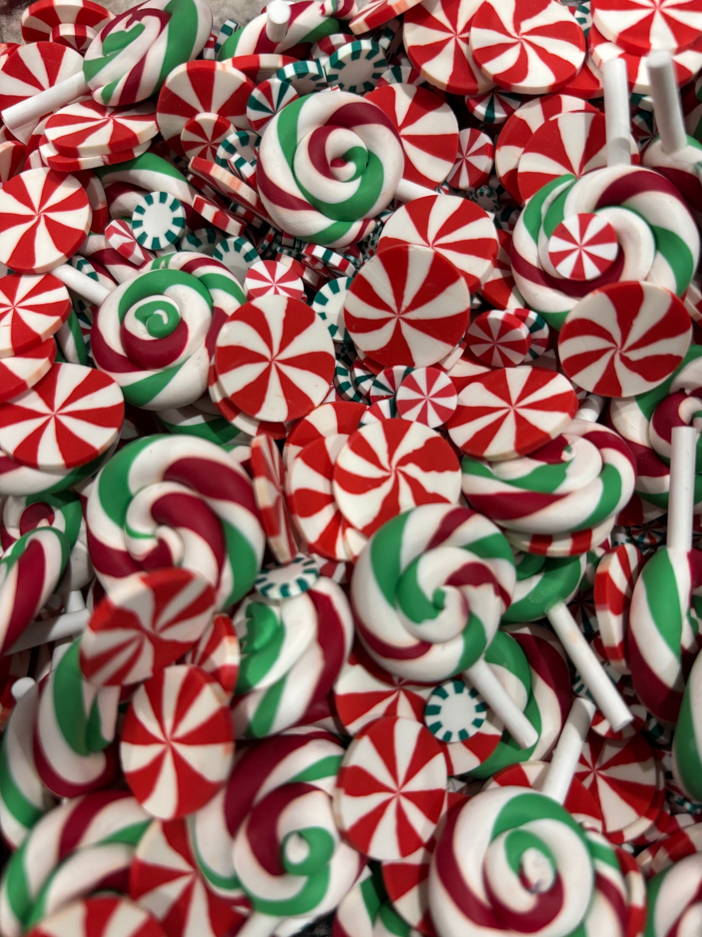 Peppermint and Lollipop Christmas Scoop